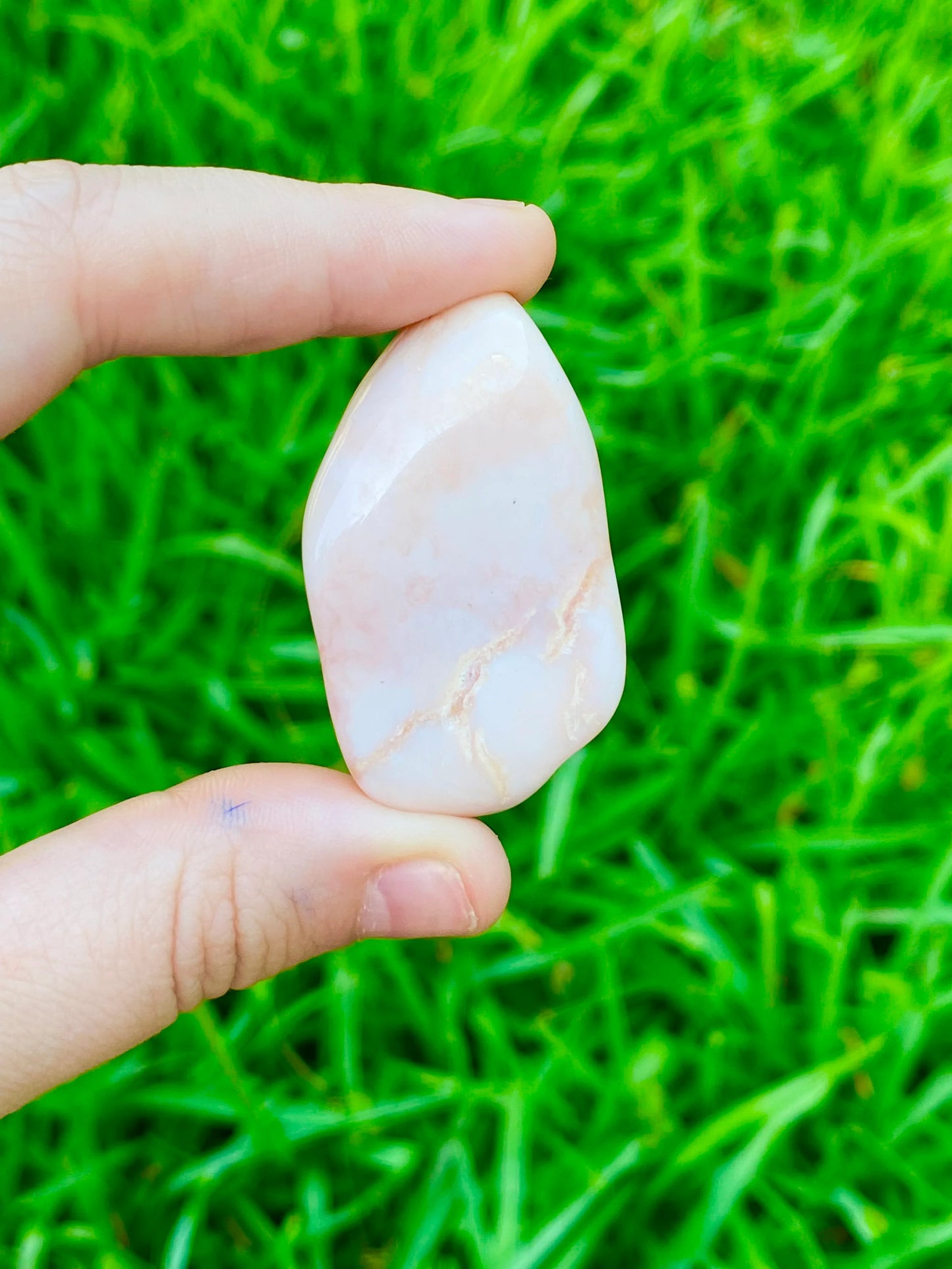 Pink Opal Tumble 1-1.50"