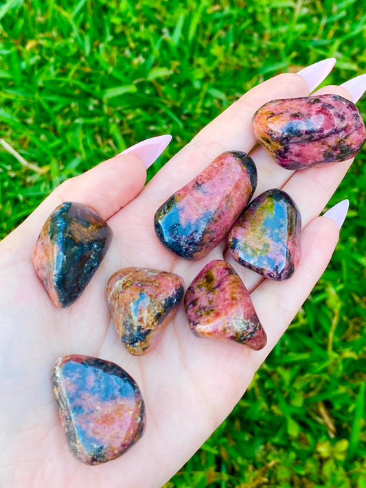 Rhodonite Tumble Crystal 1-1.50"