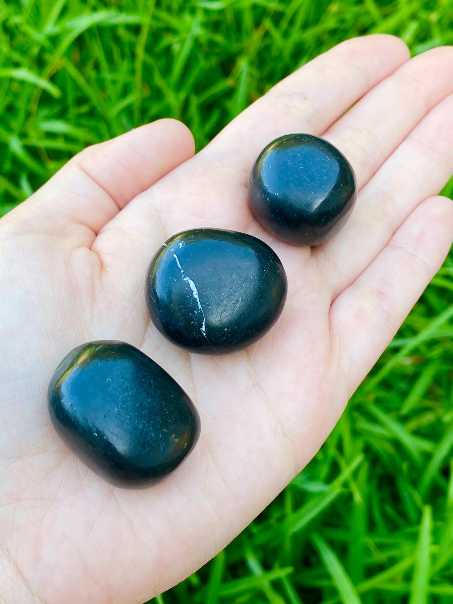 Black Onyx Tumble 1-1.50'