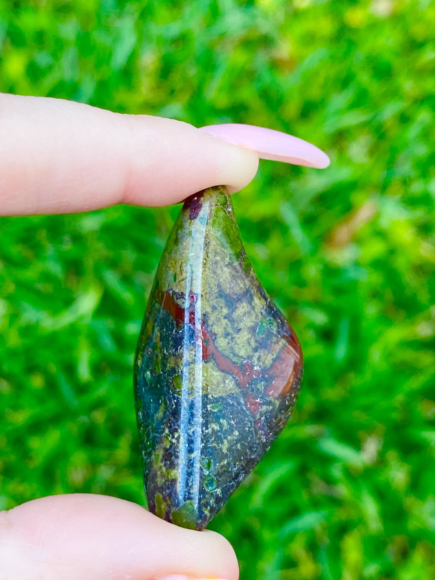 Bloodstone Tumble Crystal 1-1.50"