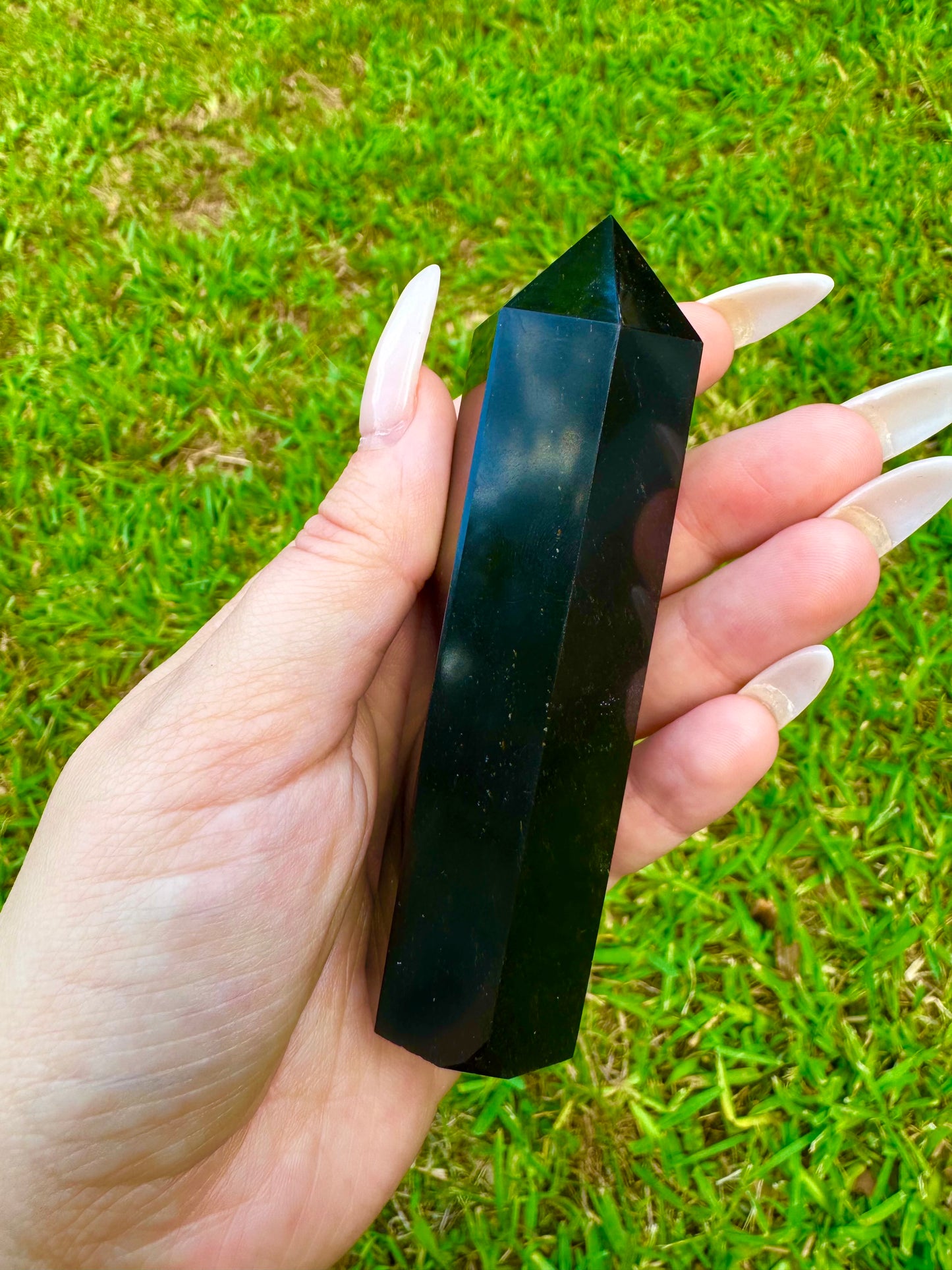 Black Obsidian Tower *CHOOSE YOUR CRYSTAL*
