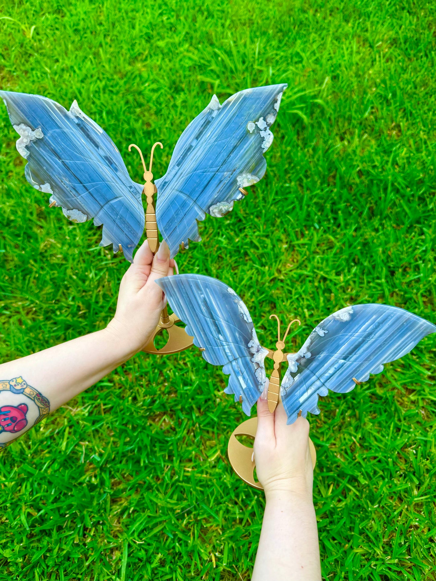 10" Banded Agate Butterfly