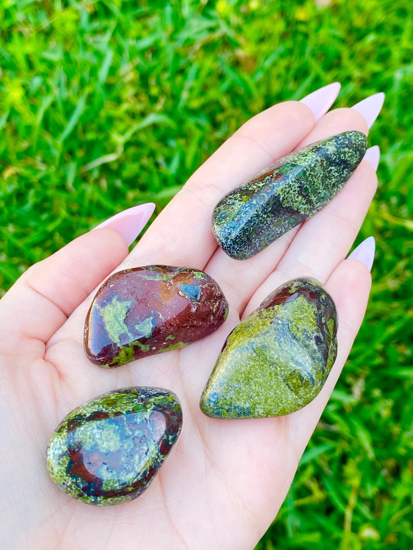 Bloodstone Tumble Crystal 1-1.50"