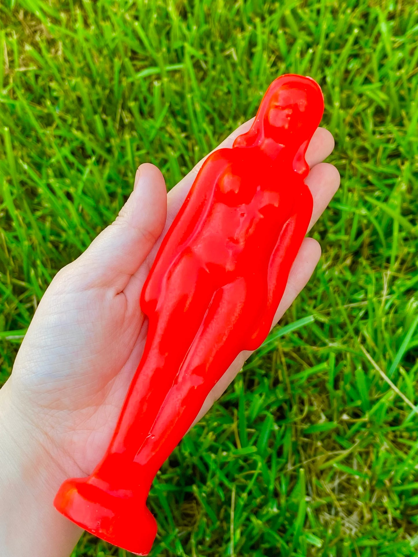 Ritual Lady Candle : Red