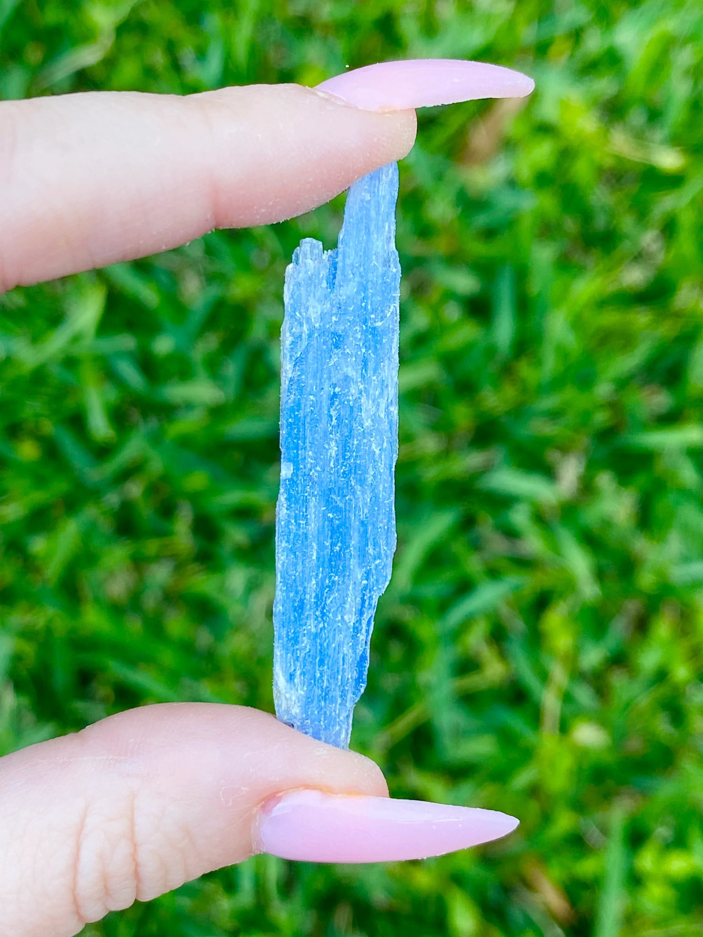 Blue Kyanite Blades Raw 2-7mm