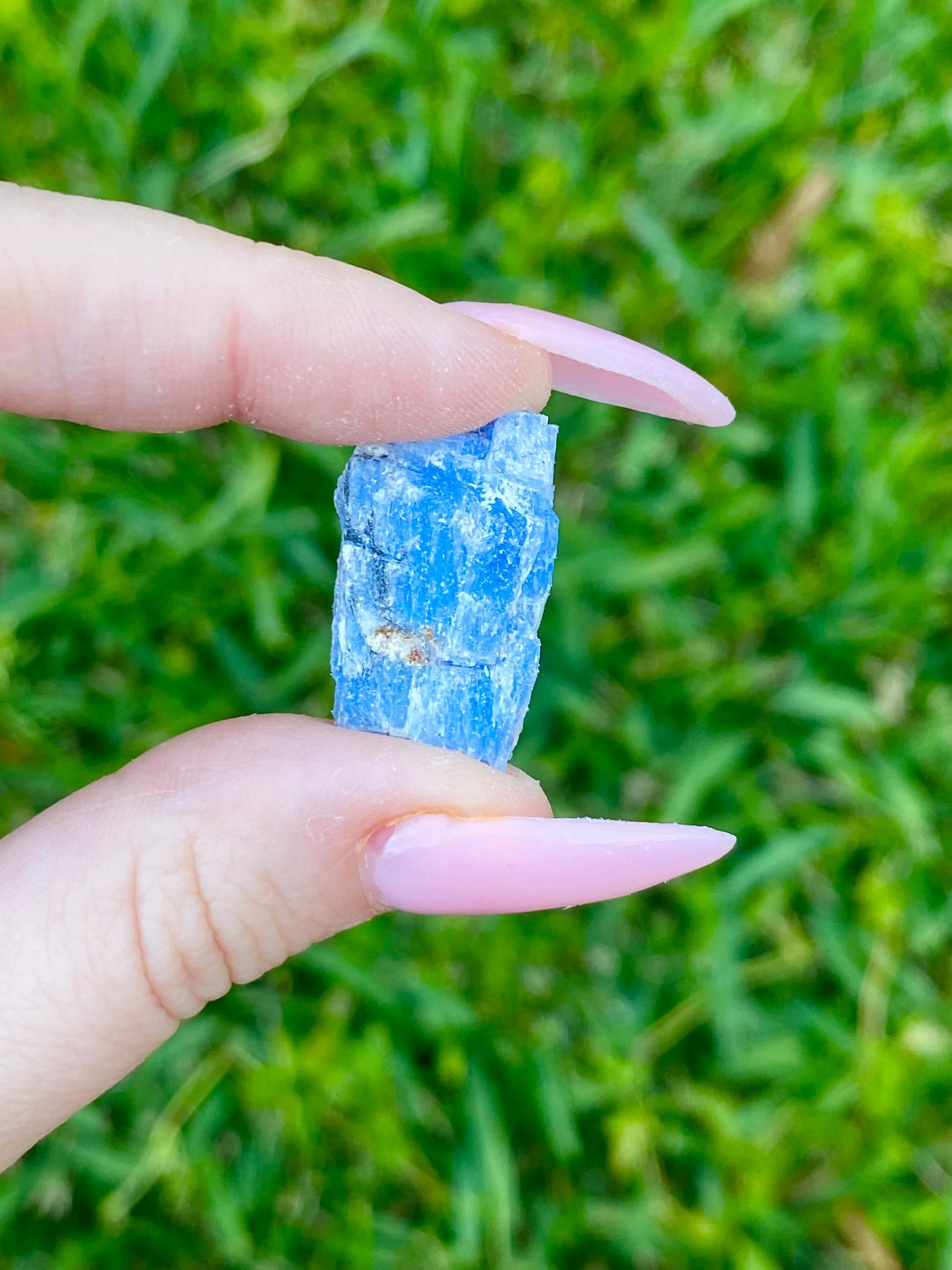 Blue Kyanite Blades Raw 2-7mm