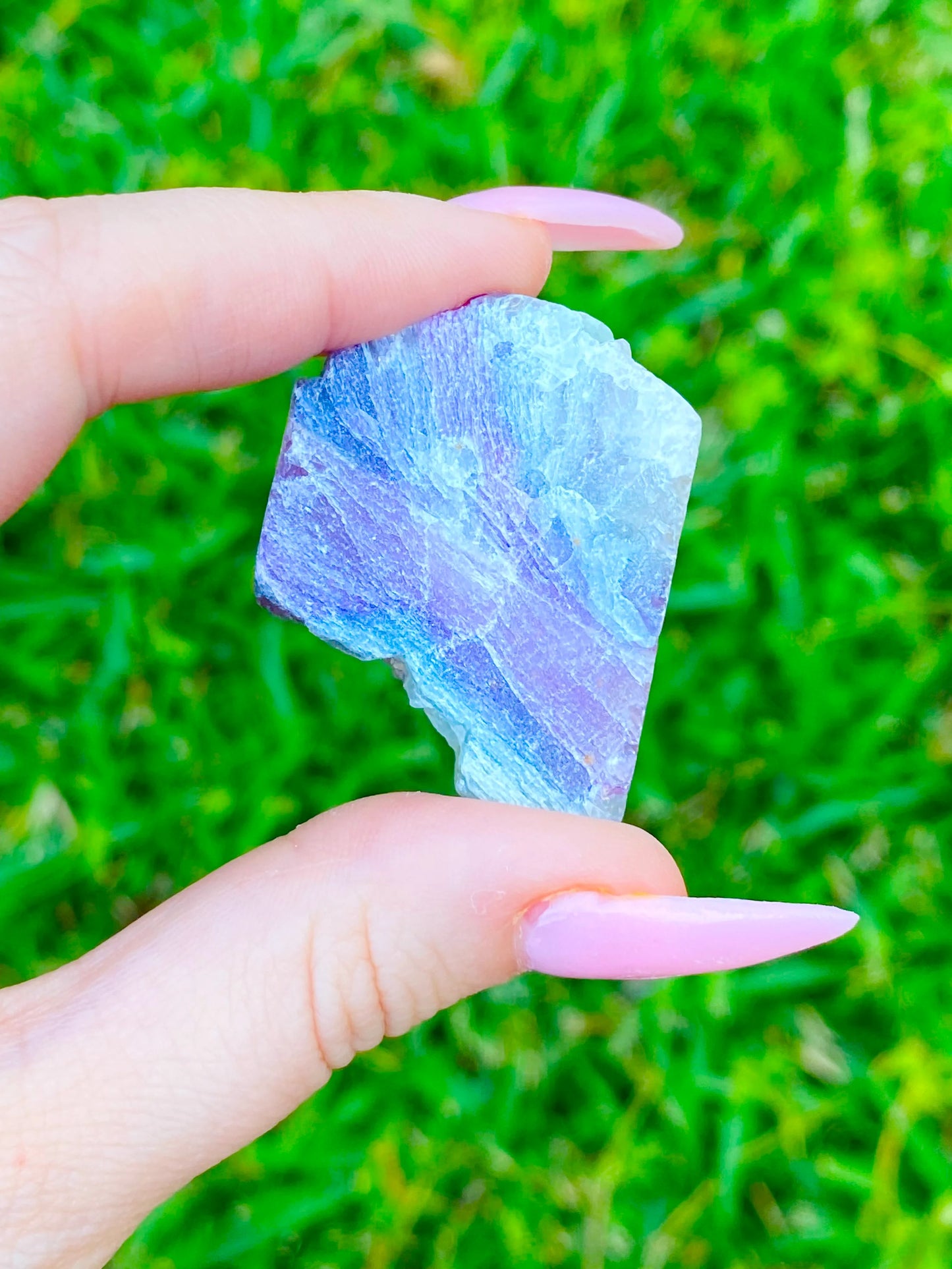 Raw Fluorite Crystal / Rainbow Fluorite 1.5-2"